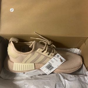 Adidas NMD R1 women’s